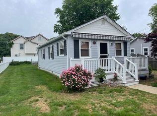 95 Arbor Rd, Villas, NJ 08251