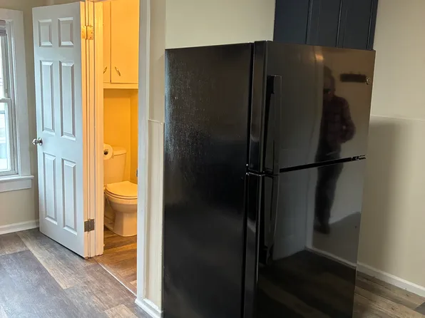 136 New Unionville Rd Floor 2, Wallkill, NY 12589