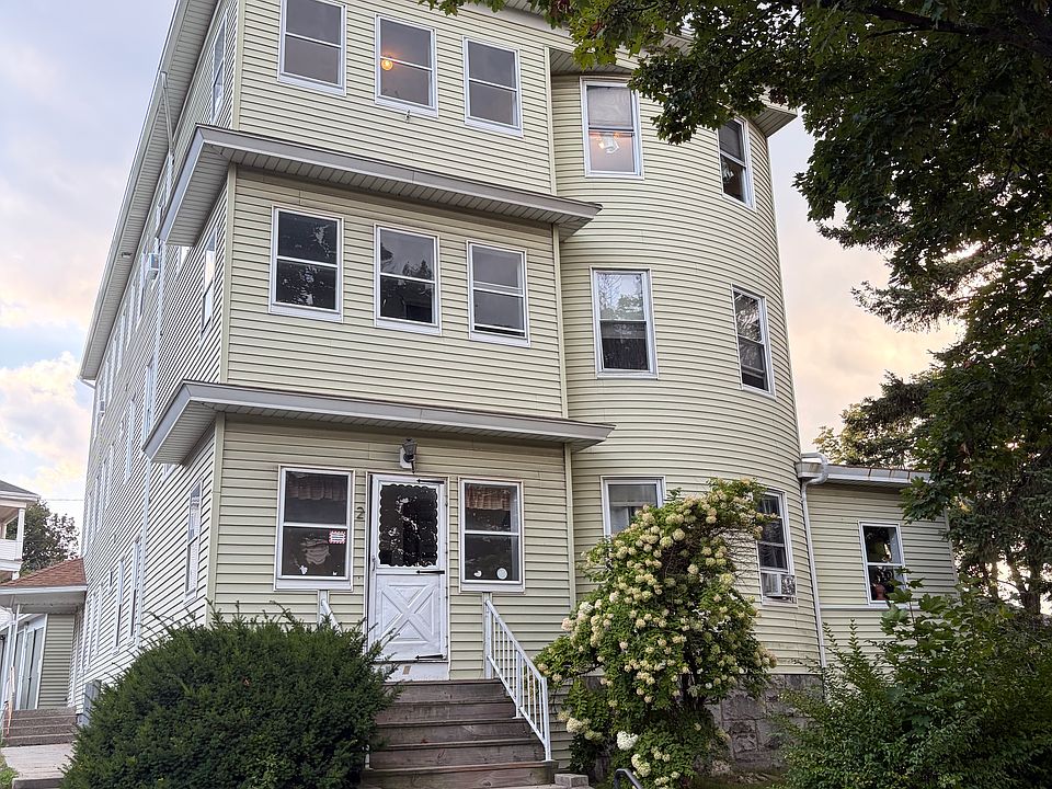 1st image of 2 Fairfax Rd APT 2
