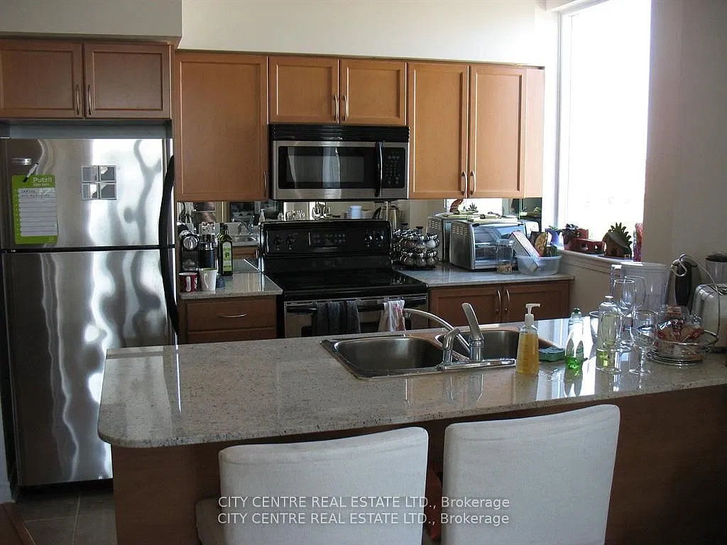 One Park Tower — Photo 2