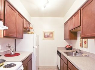 14010 Pine Forest Dr #6976721, North Royalton, OH 44133