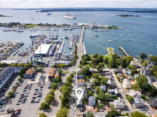 6 2nd St, Newport, RI 02840