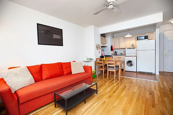 Rented by Compass | media 2