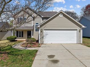 2523 Wheatfield Dr, Greensboro, NC 27405
