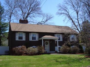 12 Sycamore Rd, Methuen, MA 01844