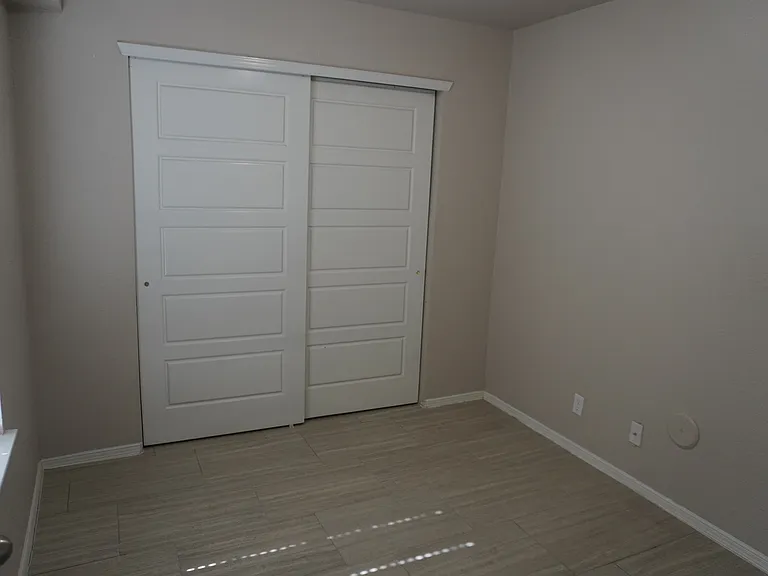 429 Sonaran Ct — Photo 12