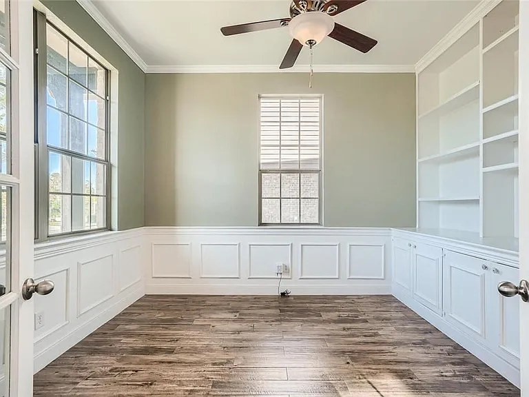 908 Hartman Dr — Photo 8