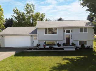 26018 E Olympic Ave, Newman Lake, WA 99025