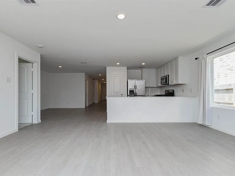 1631 Country View Dr — Photo 10