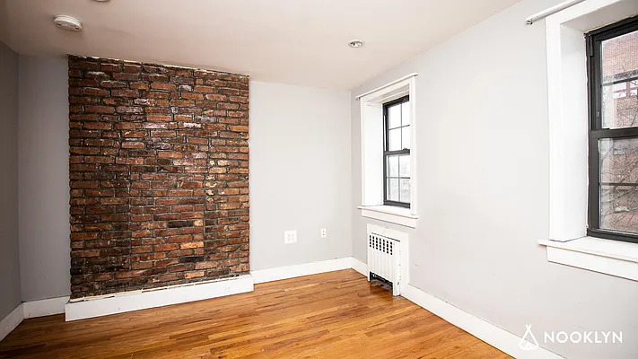 Rented by Nooklyn NYC LLC | media 37