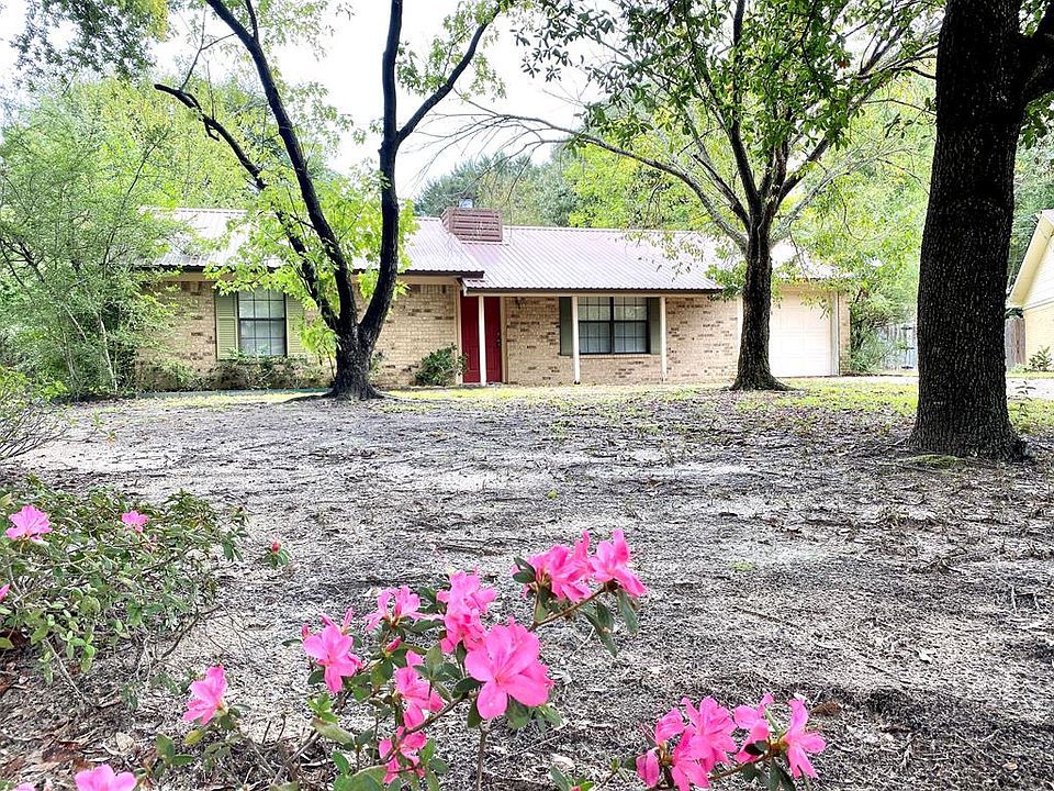 1st image of 714 Southwood Dr