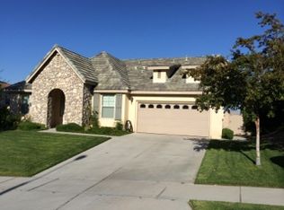 3125 Forest View Dr, Corona, CA 92882