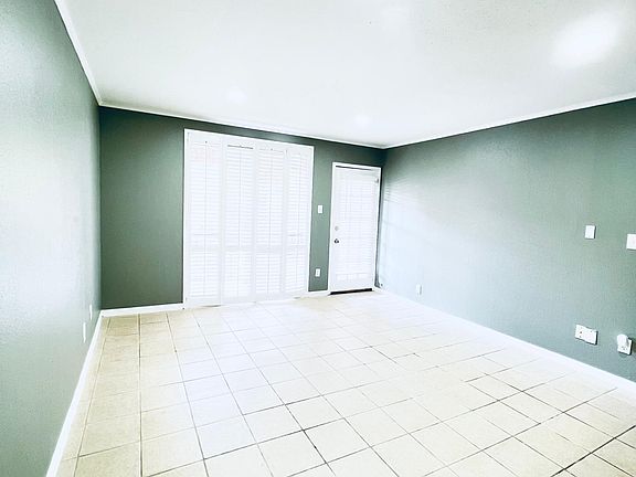 3rd image of 4633 Wild Indigo St APT 531
