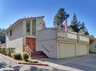 8055 La Riviera Dr, Sacramento, CA 95826
