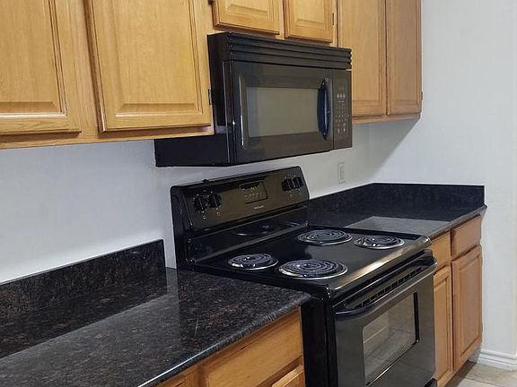 4th image of 1602 Avenue B