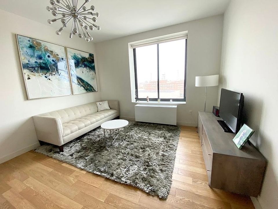 1st image of 8 Vanderbilt Ave #12E