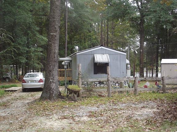 4th image of 109 Big Beaver Ln