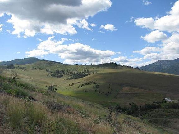 4th image of 12 Mule Deer Ln