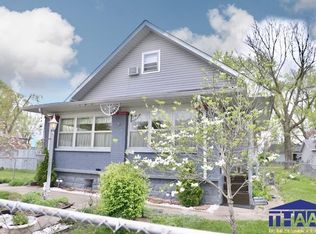 221 N 9th St, West Terre Haute, IN 47885