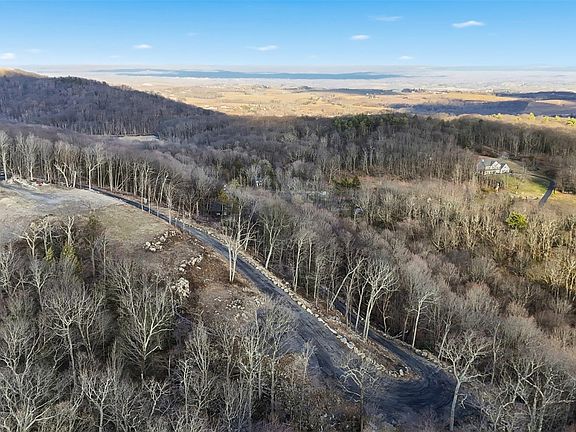 4th image of 229 Mount Zion Road