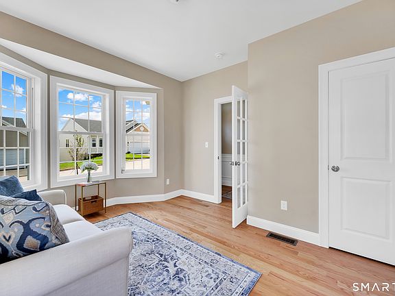 5th image of UNIT 2-41 Webster Lane #145