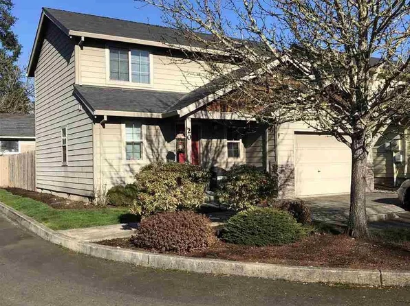 800 W 1st St Unit 20, Newberg, OR 97132