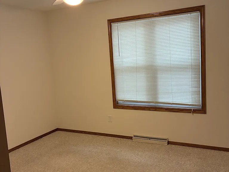 925 Sky Ridge Dr — Photo 22
