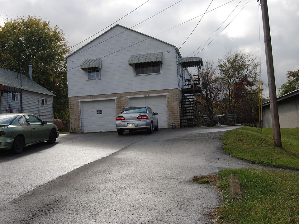 2nd image of 1202 Springfield Pike