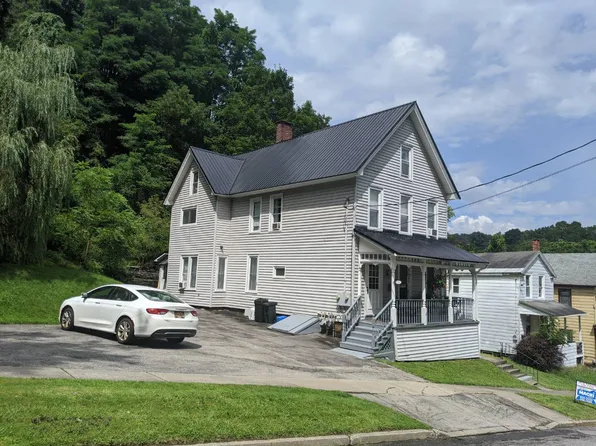 28 King St, Little Falls, NY 13365