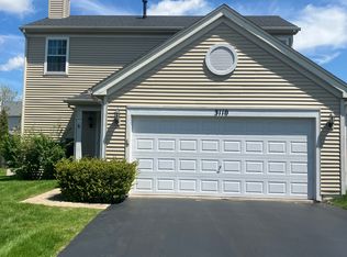 3110 Shenandoah Dr, Carpentersville, IL 60110
