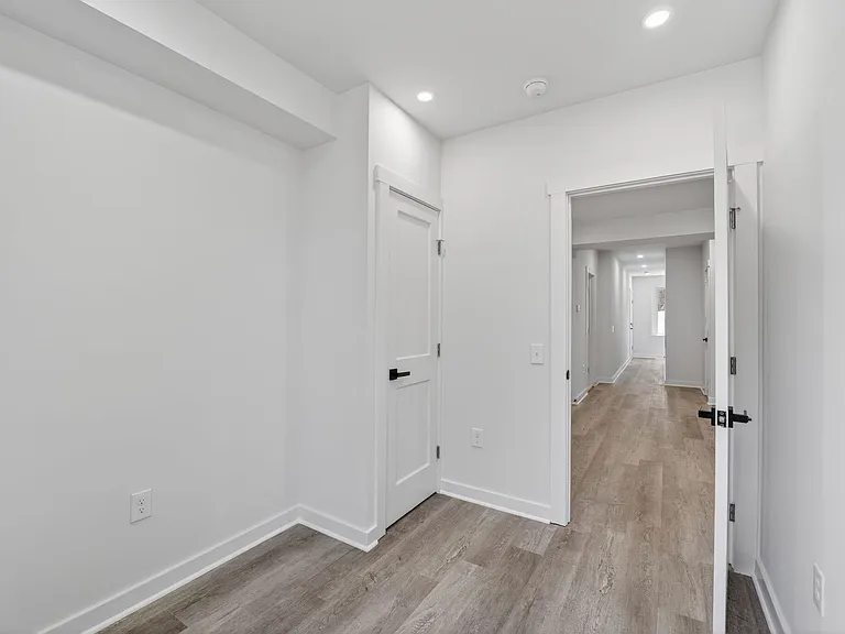 1321 Anacostia Rd SE — Photo 47
