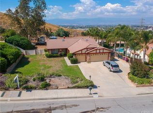 323 Loma Verde St, Colton, CA 92324