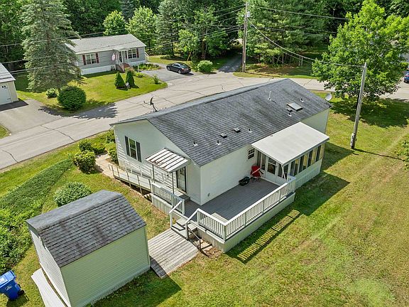 2nd image of 24 Foothills Way