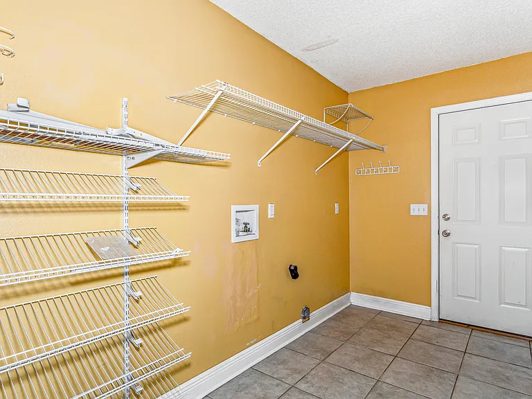1136 Crane Cove Blvd — Photo 19