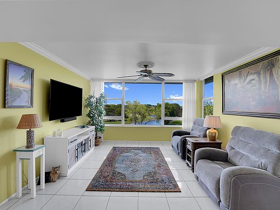 5th image of 4145 Cypress Reach Court #505