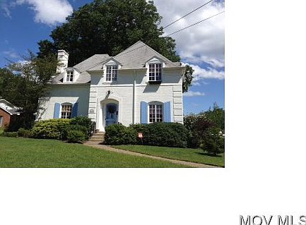 1st image of 2406 Elm St