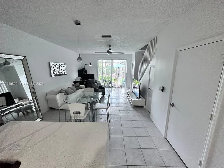 2078 Madeira Dr #0 — Photo 9