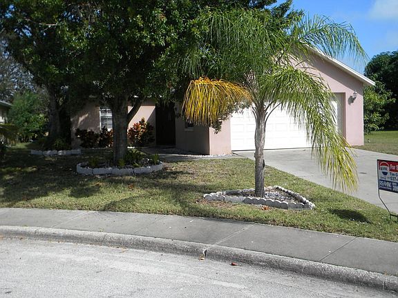 3rd image of 925 Bimini Ave