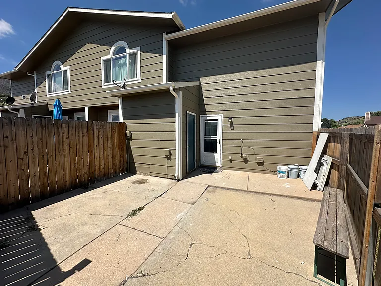 2420 Split Rock Dr — Photo 30