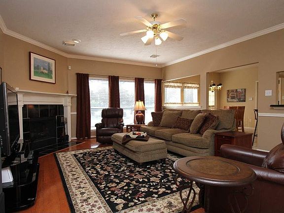 4th image of 3122 Bentgrass Dr