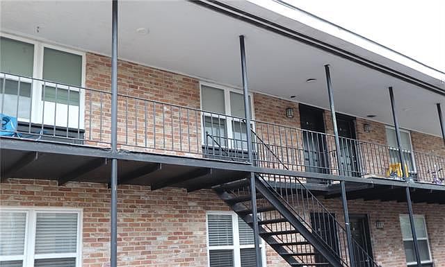 1st image of 113 Carnation Ave APT D