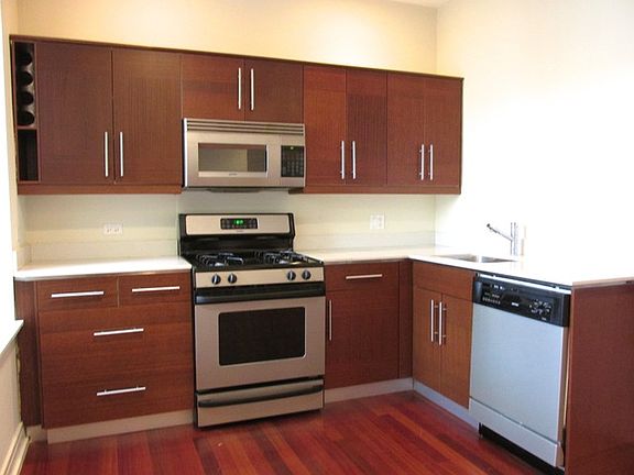 5th image of 4246 N Spaulding Ave APT 2B