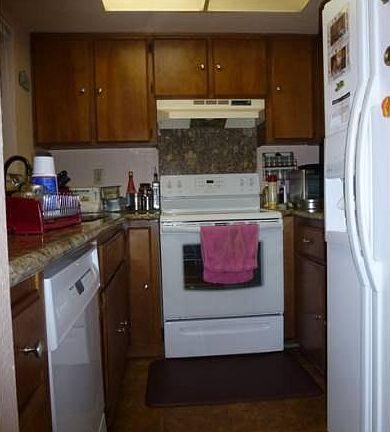 4th image of 606 San Conrado Ter Unit 5
