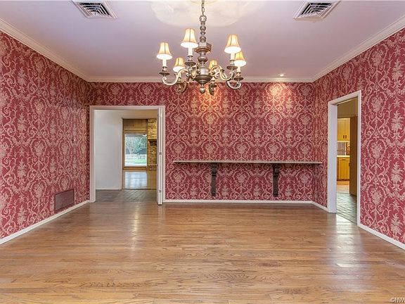 3rd image of 349 Berkshire Pl