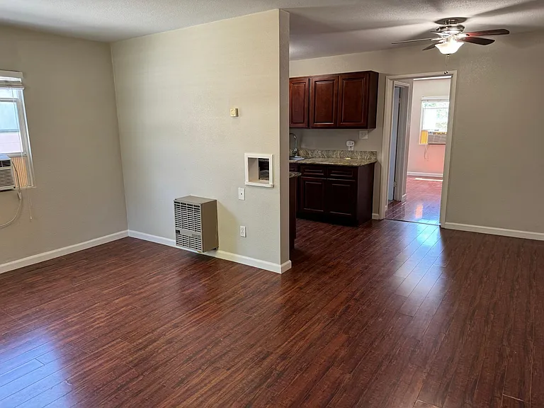 1808 D St #G — Photo 12