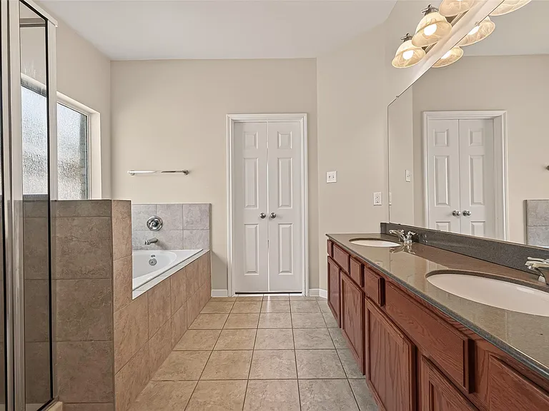 9118 Cavalier Ln — Photo 33
