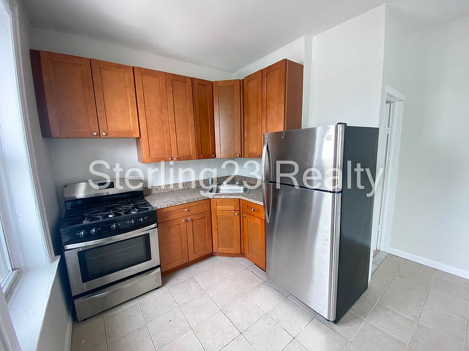 1st image of 32-55 Steinway St #4G