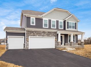 947 Heimat Haus Dr, Grove City, OH