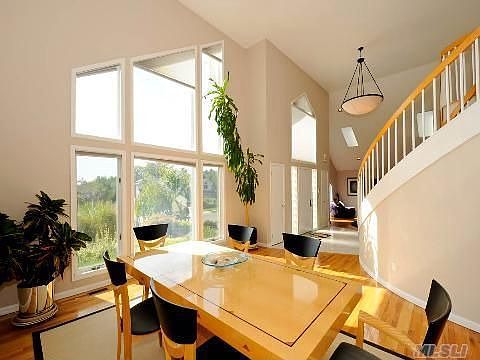 2nd image of 8 Shannon Dr