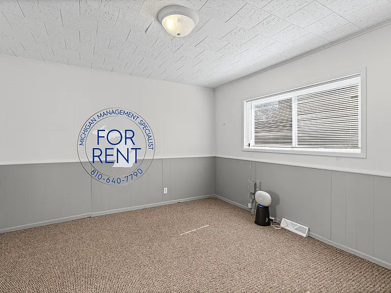 310 E Court St #1 — Photo 16